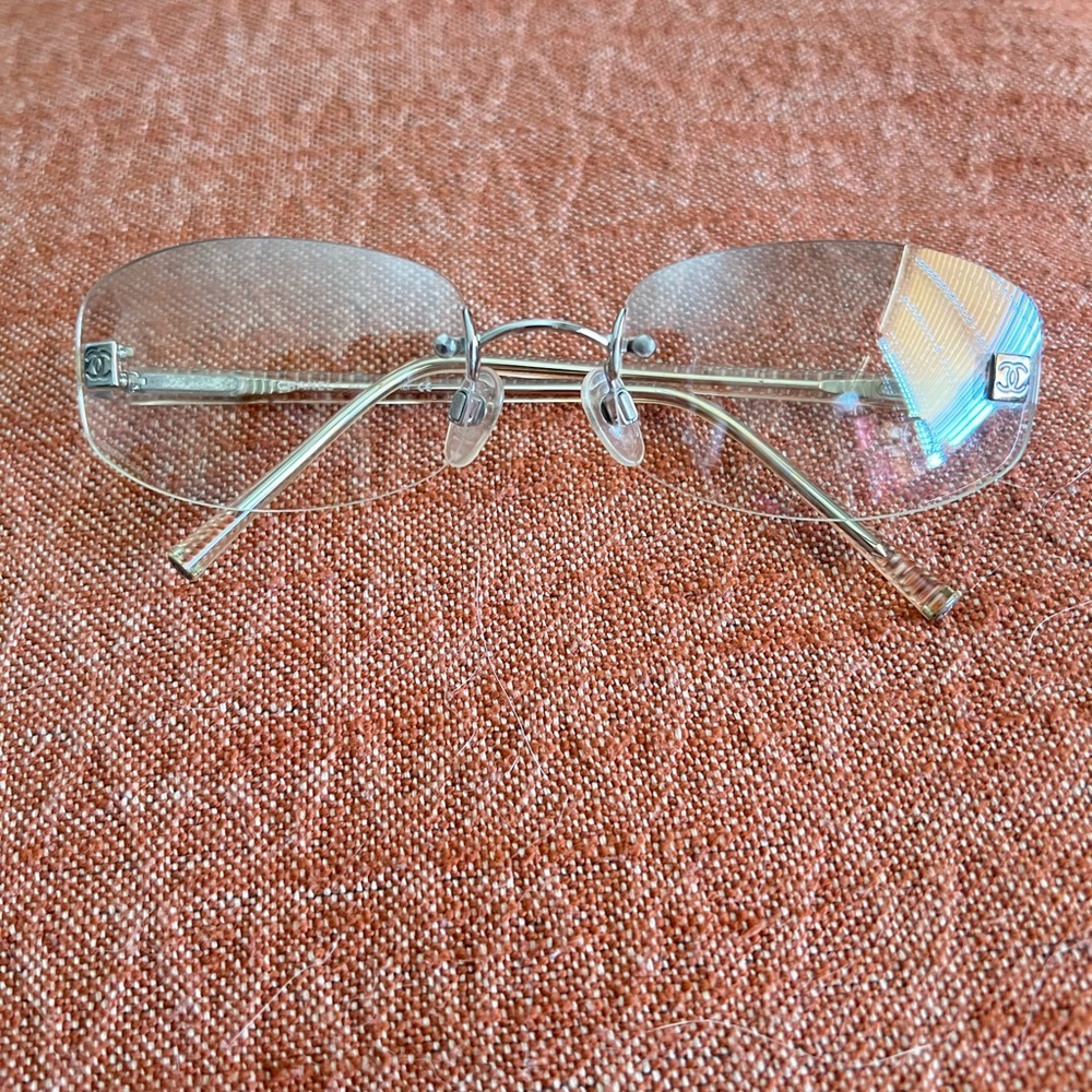 CHANEL Gold Rimless Glasses - Picture 3 of 12